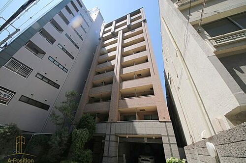 大阪府大阪市北区末広町 11階建