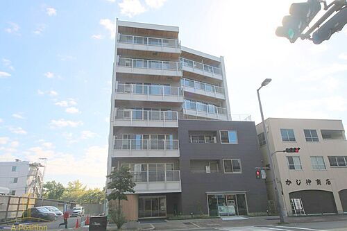 大阪府大阪市都島区片町１丁目 7階建