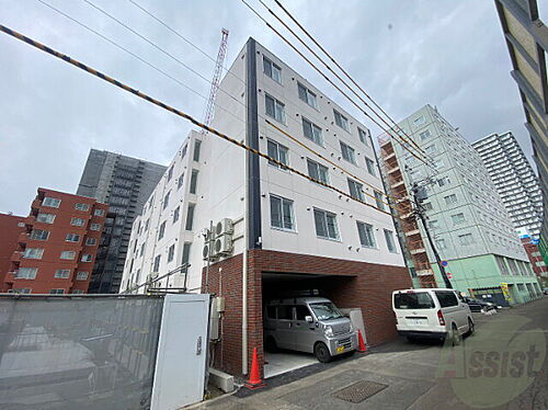 北海道札幌市中央区南十条西１丁目 5階建 