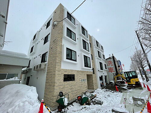 北海道札幌市北区北二十八条西１５丁目 4階建 築2年4ヶ月