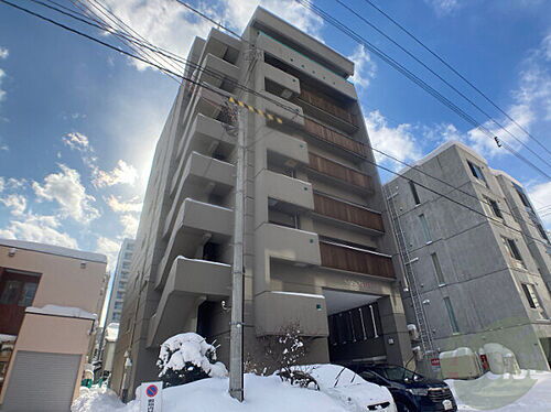 北海道札幌市北区北十四条西３丁目 8階建 築34年