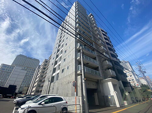北海道札幌市中央区北二条東１丁目 14階建 築17年5ヶ月