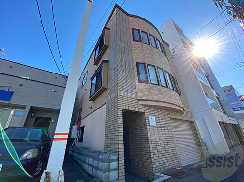 北海道札幌市中央区北四条西２２丁目 3階建 築21年10ヶ月