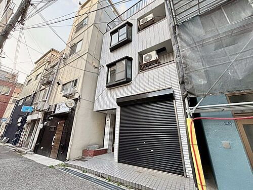 兵庫県神戸市兵庫区福原町 5階建