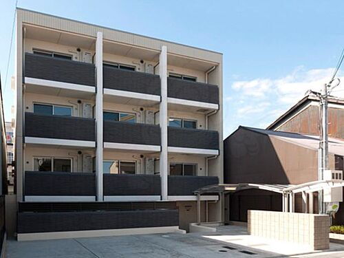 京都府京都市伏見区加賀屋町 地上3階地下1階建 築11年3ヶ月