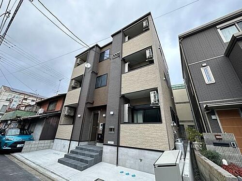 京都府京都市伏見区深草飯食町 築1年 3階建