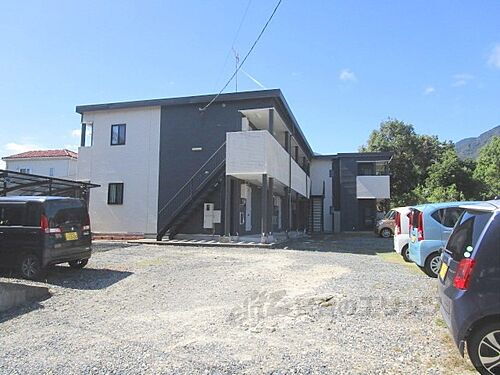 滋賀県大津市南小松 2階建 築17年