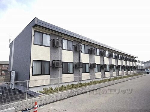 滋賀県彦根市東沼波町 築16年9ヶ月 2階建