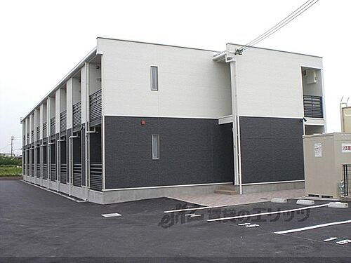 滋賀県野洲市三上 築11年7ヶ月 2階建