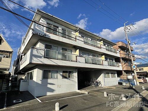 大阪府高槻市春日町 築38年7ヶ月 3階建