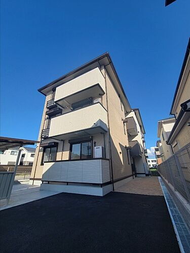 滋賀県彦根市山之脇町 3階建 築2年3ヶ月