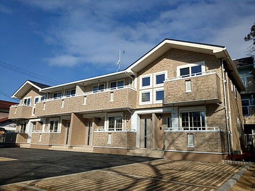 滋賀県彦根市古沢町 2階建 築7年11ヶ月