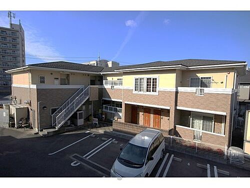 滋賀県草津市野路７丁目 築18年5ヶ月 2階建