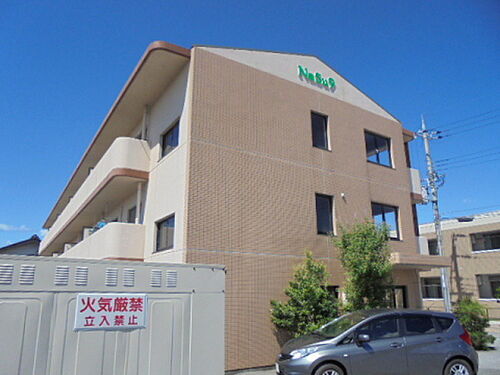 滋賀県彦根市平田町 3階建 築26年1ヶ月