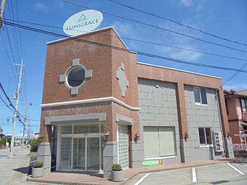 滋賀県彦根市中藪町 2階建 築36年10ヶ月