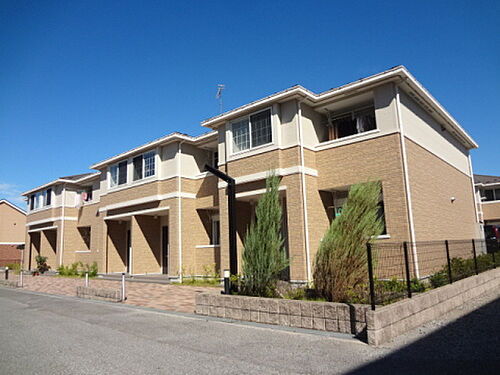 滋賀県愛知郡愛荘町野々目 2階建 築17年2ヶ月