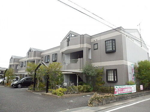 滋賀県守山市伊勢町 築25年9ヶ月 2階建