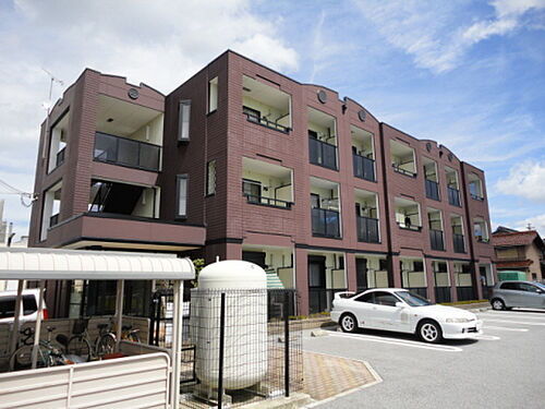 滋賀県米原市下多良３丁目 築19年6ヶ月 3階建