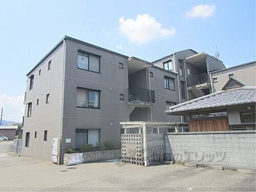 京都府亀岡市篠町柏原中又 賃貸マンション