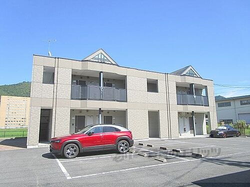 京都府亀岡市曽我部町寺万多羅 賃貸アパート