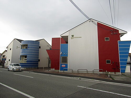 兵庫県三木市緑が丘町本町１丁目 2階建 築18年9ヶ月