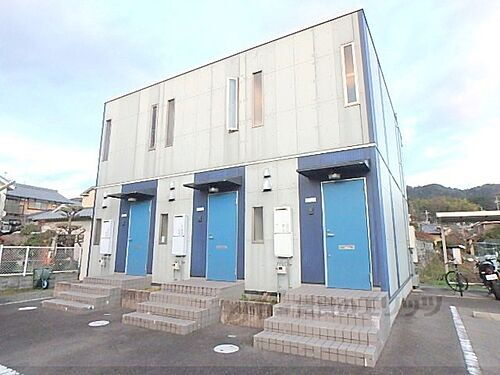 京都府宇治市莵道中筋 2階建