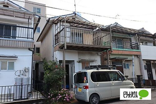 滋賀県近江八幡市南本郷町１丁目 2階建 築51年11ヶ月