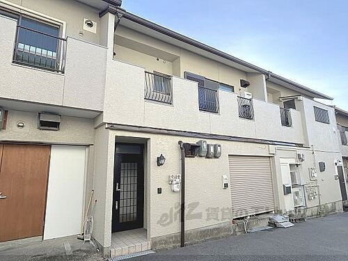 奈良県生駒市真弓２丁目 2階建 築45年9ヶ月