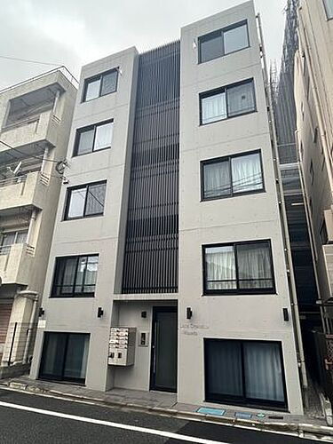 東京都新宿区早稲田鶴巻町 地上4階地下1階建 築4年7ヶ月