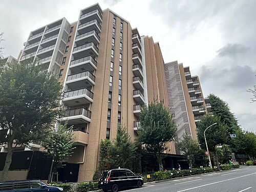 東京都新宿区戸山３丁目 地上10階地下1階建 築5年6ヶ月