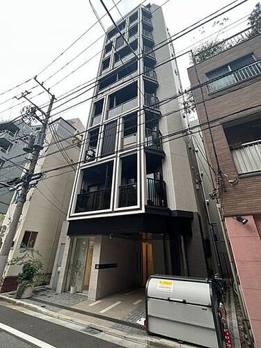 東京都新宿区山吹町 9階建 築2年4ヶ月