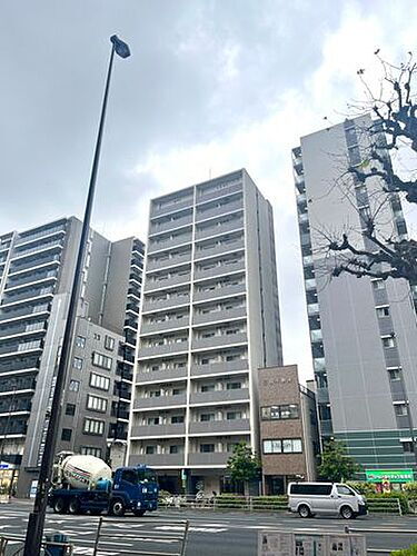 東京都江東区亀戸６丁目 13階建 築13年9ヶ月