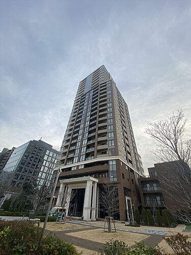 東京都目黒区目黒１丁目 地上25階地下2階建 築16年5ヶ月