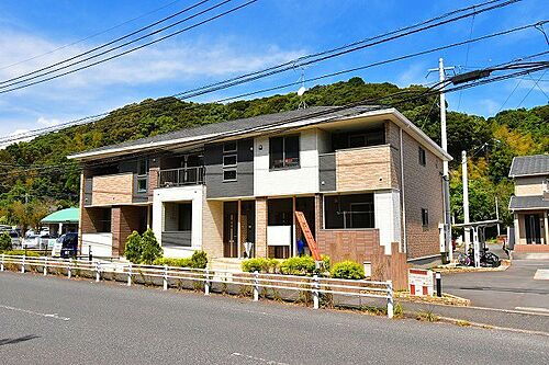 鹿児島県鹿児島市山田町 2階建 築7年10ヶ月