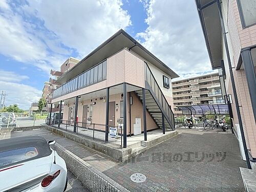 大阪府枚方市伊加賀西町 築24年9ヶ月 2階建