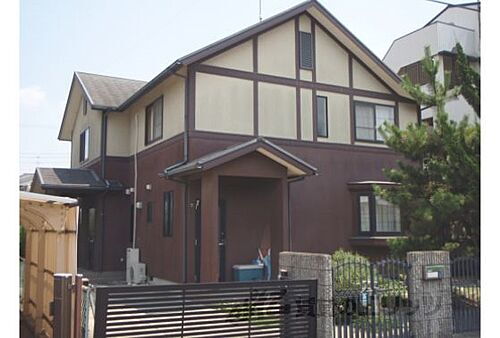 大阪府枚方市片鉾本町 築31年8ヶ月 2階建