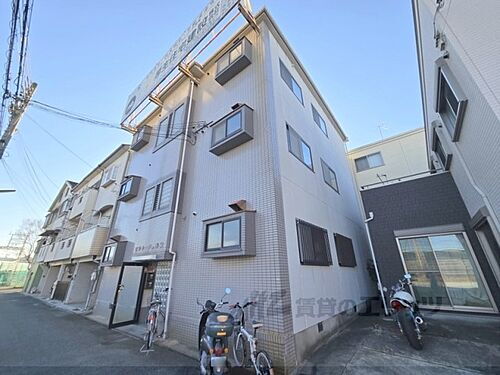 大阪府寝屋川市田井西町 築33年 3階建
