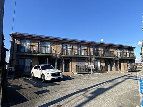 兵庫県三木市本町２丁目 賃貸アパート
