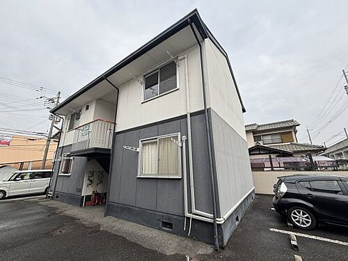 兵庫県姫路市西中島 2階建