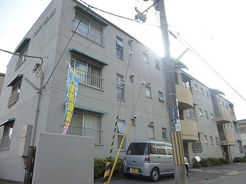兵庫県姫路市北平野南の町 3階建