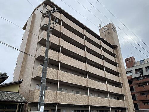 兵庫県姫路市梅ケ枝町 7階建