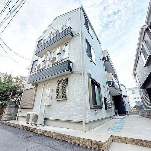 東京都大田区南蒲田１丁目 3階建 築5年6ヶ月