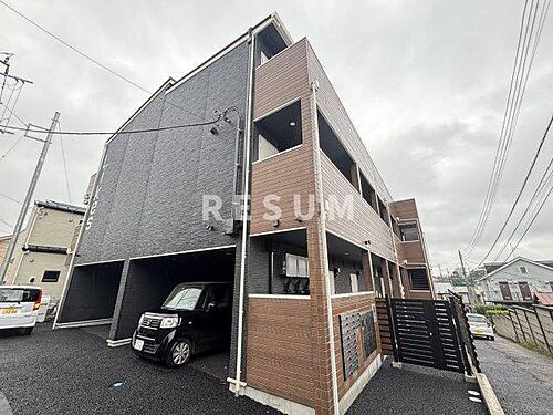 千葉県千葉市中央区葛城２丁目 3階建 