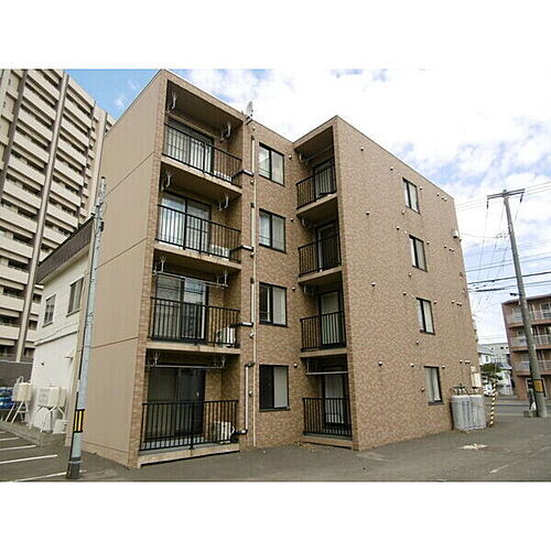 北海道札幌市中央区北六条西２７丁目 4階建 築22年4ヶ月