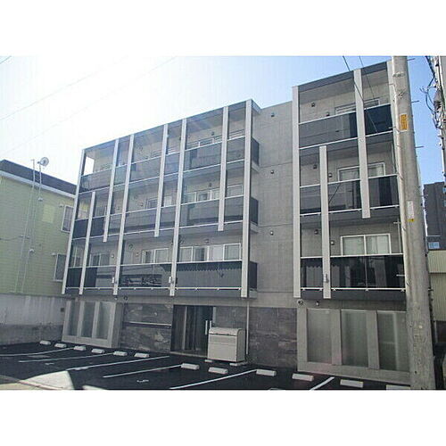 北海道札幌市西区二十四軒一条２丁目 4階建 築4年10ヶ月