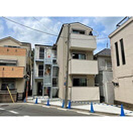 神奈川県横浜市南区三春台 3階建 築1年1ヶ月