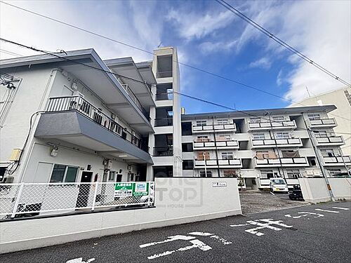 清和幸マンション