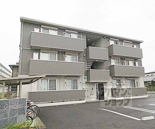 滋賀県大津市南志賀３丁目 3階建