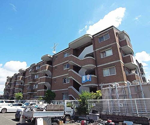 京都府京都市伏見区羽束師鴨川町 築31年3ヶ月 4階建