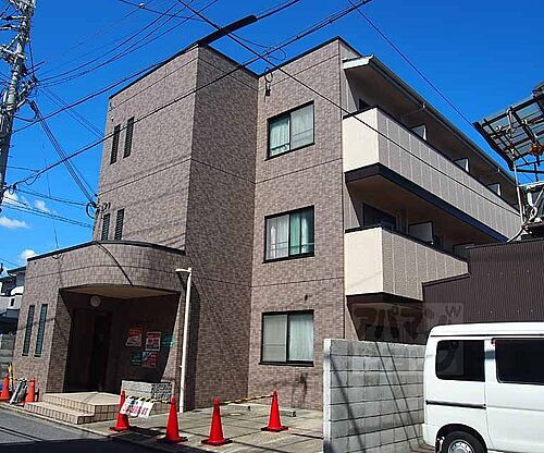 京都府京都市南区東九条西明田町 築29年10ヶ月 3階建